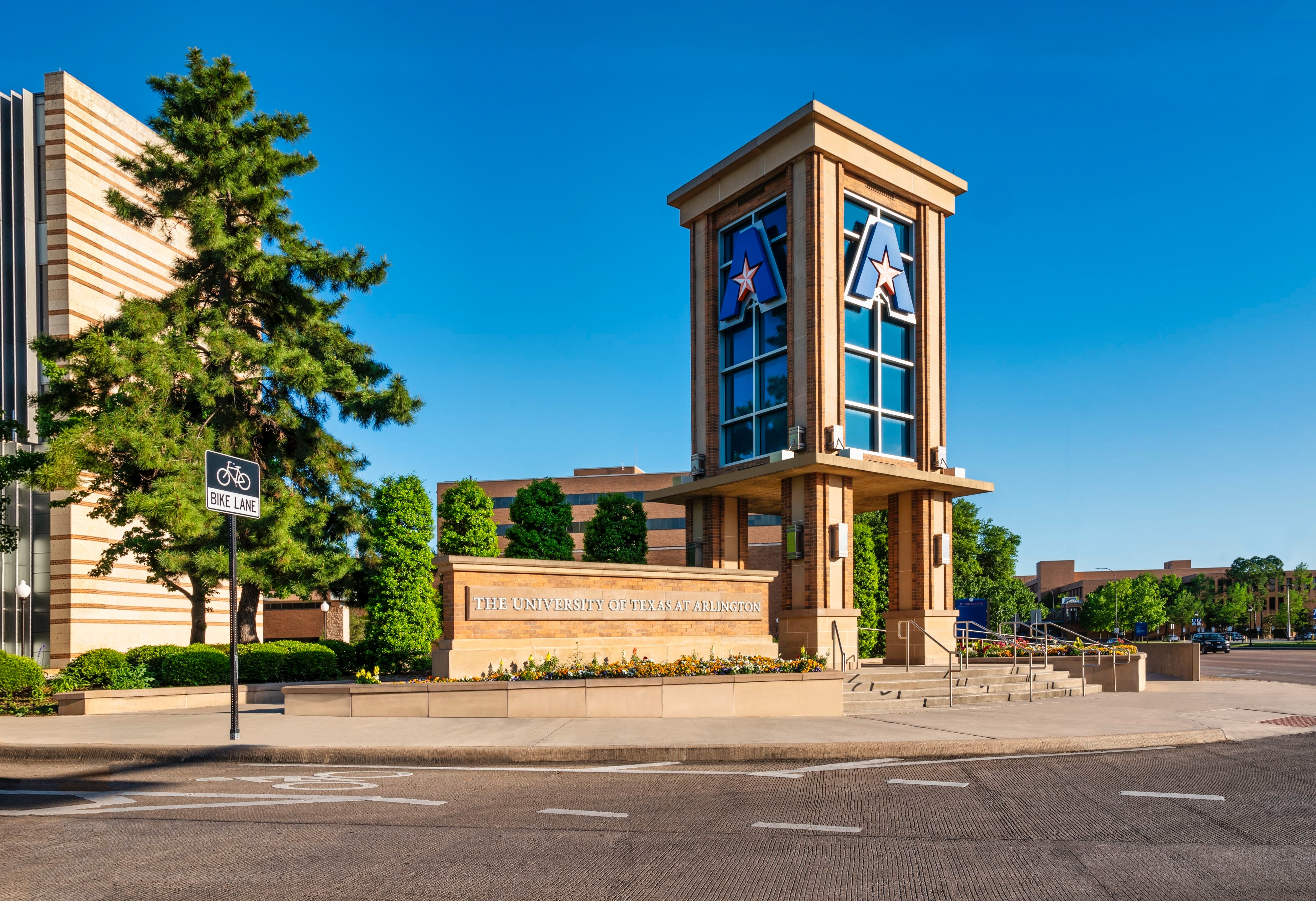 Universities | University of Texas at Arlington